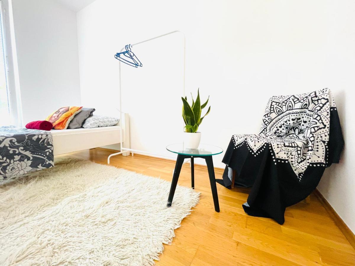 Karlsrooms Вена Экстерьер фото