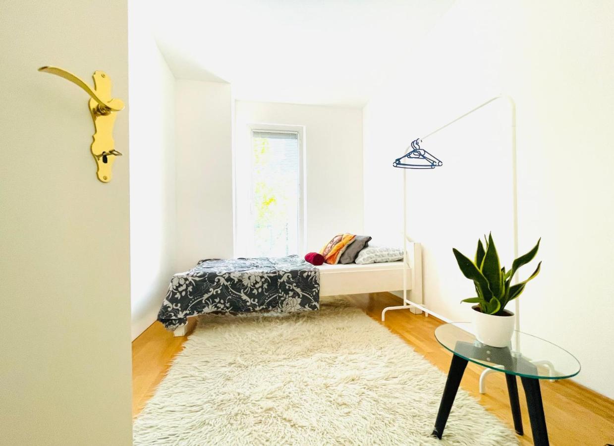 Karlsrooms Вена Экстерьер фото