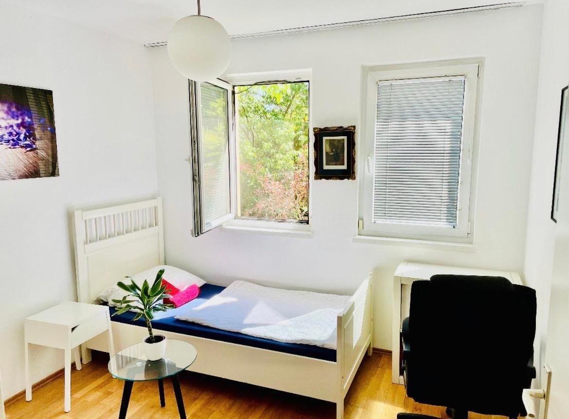 Karlsrooms Вена Экстерьер фото